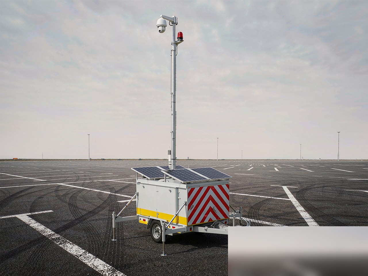 Cube Mobile Surveillance Tower 7m — Mobile Light Tower Manufacturer Cube Mobile Surveillance Tower 7m — Mobile Light Tower Manufacturer